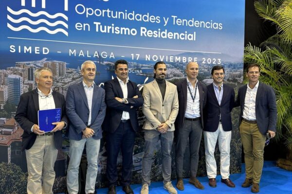 Panelistas I RED Nomad Space en SIMED 23.