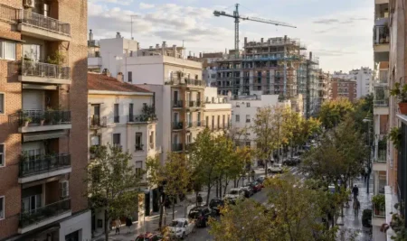 El mercado inmobiliario no basta con mirarlo: hay que ver, observar y actuar